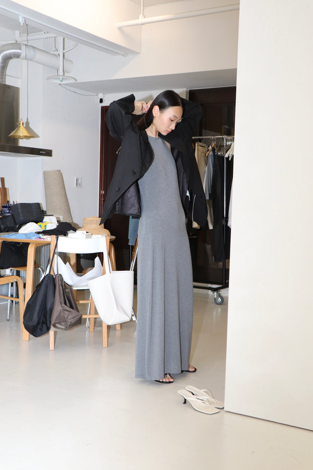 洋裝-soft-cotton-elastic-narrow-shoulder-dress-grey