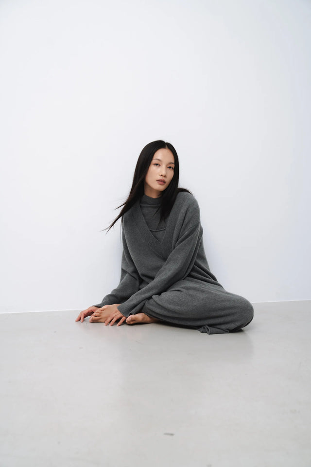 羊毛衫-warm-half-collar-seamless-woolen-sweater-grey